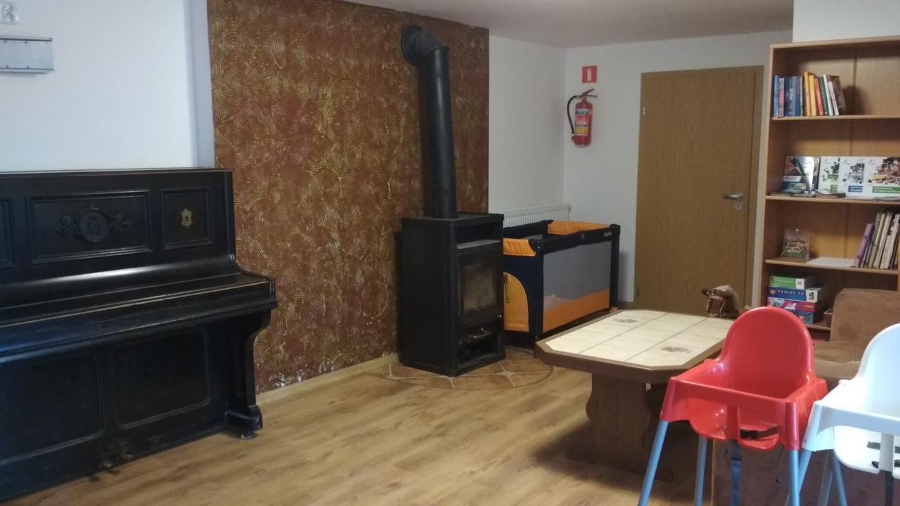 Pokoje Goscinne Jaskolcze Gniazdo Dziwnowek Luaran gambar